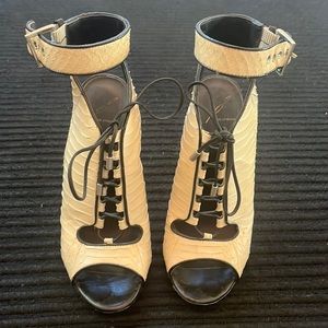 Beautiful white and black Brian Atwood heels!